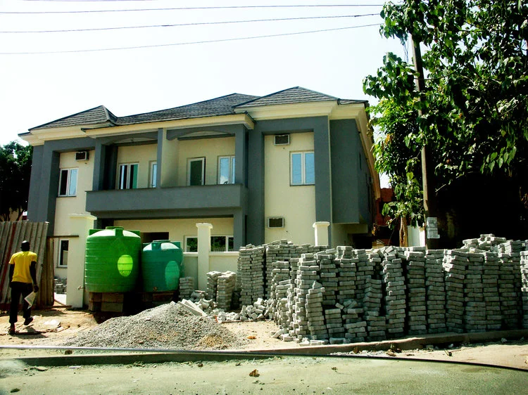 Zone 4 Residence